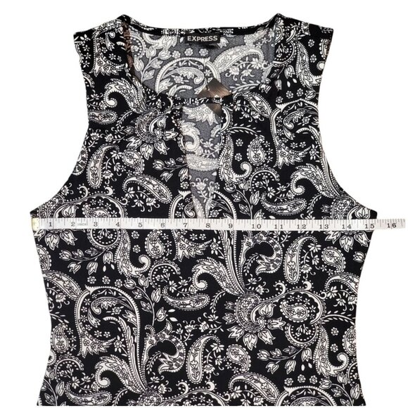 Express Black and White Sleeveless Paisley Print Keyhole Top XSmall - Picture 7 of 11